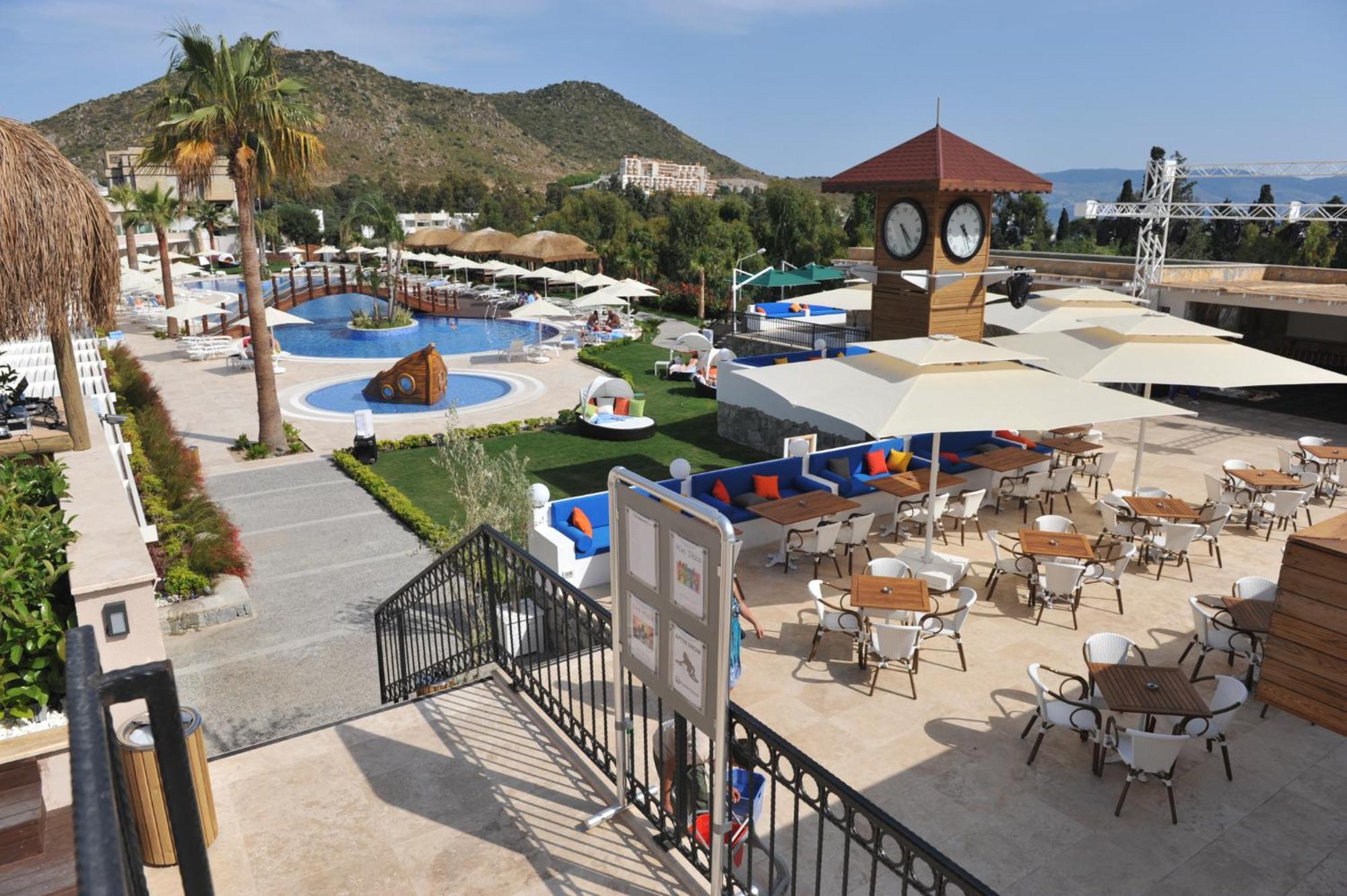 Bellazure Hotel Turgutreis Ngoại thất bức ảnh